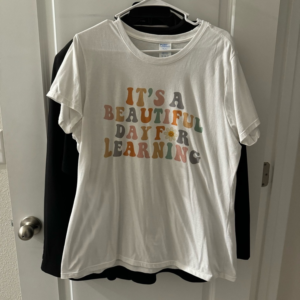 Women’s White Graphic Teacher T-Shirt - XL